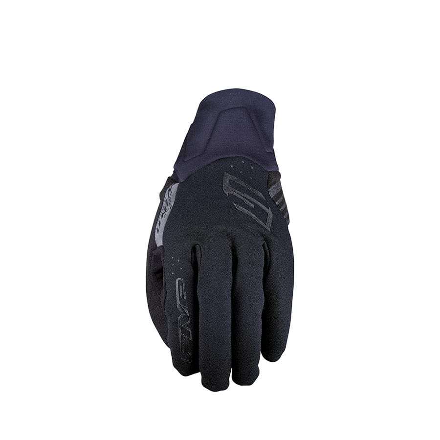 Five Gloves Traverse WB